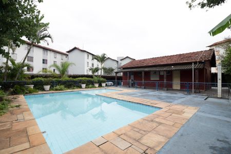 Apartamento à venda com 55m², 2 quartos e 1 vaga Apartamento à venda com 55m², 2 quartos e 1 vagaPiscina