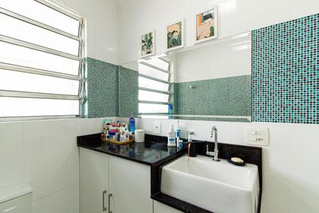 Apartamento para alugar com 86m², 2 quartos e sem vagaBanheiro