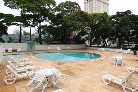 Apartamento para alugar com 55m², 1 quarto e 1 vaga Apartamento para alugar com 55m², 1 quarto e 1 vagaÁrea comum - Piscina