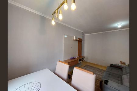 Sala de apartamento para alugar com 2 quartos, 43m² em Guarapiranga, São Paulo