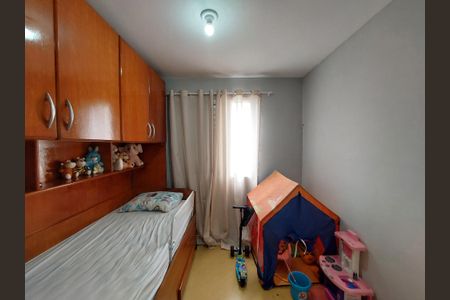 Quarto 1 de apartamento para alugar com 2 quartos, 43m² em Guarapiranga, São Paulo