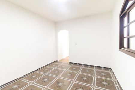 Casa para alugar com 80m², 2 quartos e sem vaga Casa para alugar com 80m², 2 quartos e sem vagaSala de jantar