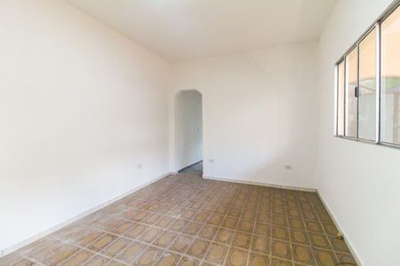 Sala de casa para alugar com 2 quartos, 80m² em Jardim Nélia, São Paulo