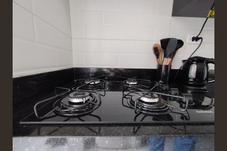 Apartamento à venda com 55m², 2 quartos e 1 vagaCozinha - Torneira