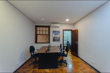 Sala de casa para alugar com 4 quartos, 130m² em Jardim da Gloria, São Paulo