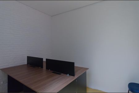 Casa para alugar com 130m², 4 quartos e 1 vaga Casa para alugar com 130m², 4 quartos e 1 vagaSala