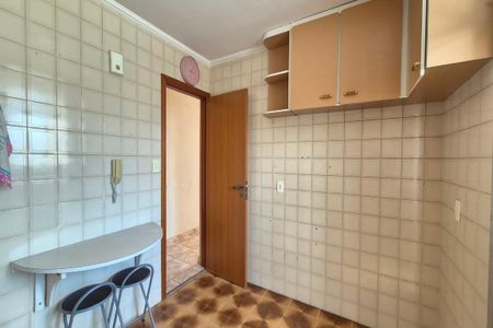 Apartamento à venda com 68m², 2 quartos e 1 vaga Apartamento à venda com 68m², 2 quartos e 1 vagaCozinha