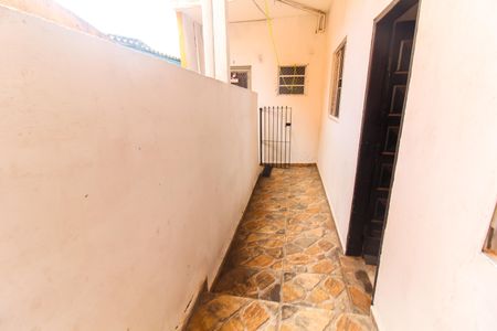 Casa para alugar com 20m², 1 quarto e sem vaga Casa para alugar com 20m², 1 quarto e sem vagaÁrea de Serviço