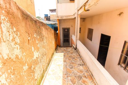 Casa para alugar com 20m², 1 quarto e sem vaga Casa para alugar com 20m², 1 quarto e sem vagaEntrada