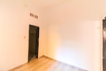 Casa para alugar com 20m², 1 quarto e sem vaga Casa para alugar com 20m², 1 quarto e sem vagaQuarto