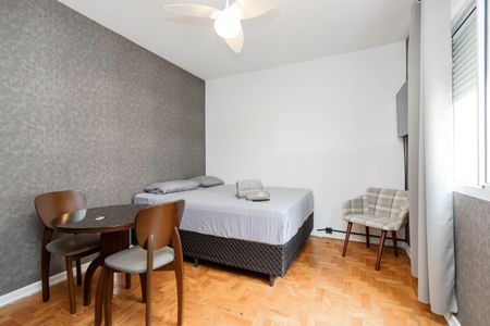 Casa para alugar com 240m², 6 quartos e 2 vagasQuarto 1