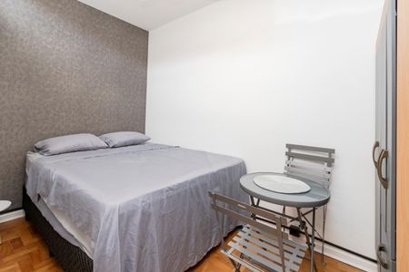 Casa para alugar com 240m², 6 quartos e 2 vagasQuarto 3