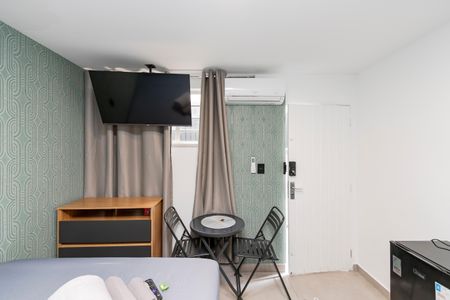 Casa para alugar com 240m², 6 quartos e 2 vagasSuíte 2