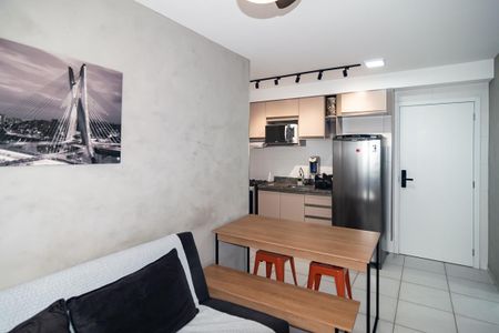 Sala de apartamento para alugar com 2 quartos, 37m² em Bela Vista, São Paulo