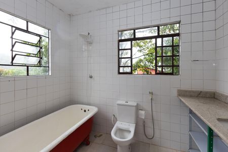 Casa para alugar com 115m², 3 quartos e 2 vagasBanheiro da Suíte 1