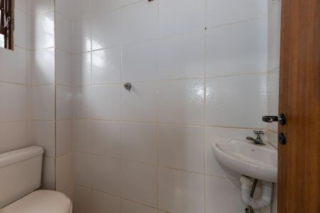 Casa para alugar com 115m², 3 quartos e 2 vagasLavabo da Sala 2