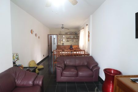 Apartamento para alugar com 120m², 4 quartos e 2 vagas Apartamento para alugar com 120m², 4 quartos e 2 vagasSala