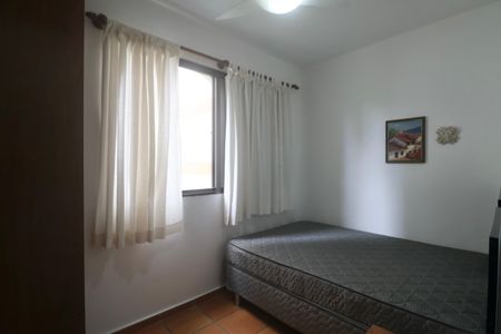 Apartamento para alugar com 120m², 4 quartos e 2 vagas Apartamento para alugar com 120m², 4 quartos e 2 vagasQuarto