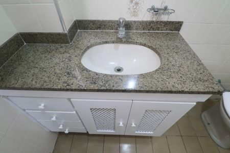 Apartamento para alugar com 120m², 4 quartos e 2 vagas Apartamento para alugar com 120m², 4 quartos e 2 vagasBanheiro Suíte 2
