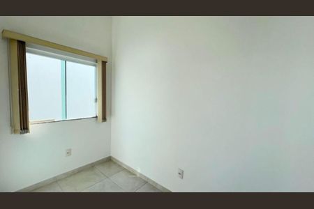 Casa para alugar com 240m², 4 quartos e 8 vagas