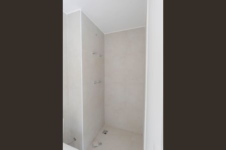 Apartamento à venda com 57m², 2 quartos e 1 vaga Apartamento à venda com 57m², 2 quartos e 1 vagaBanheiro