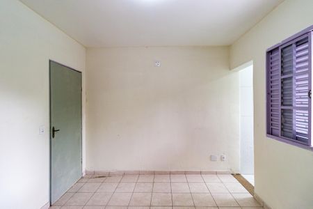 Casa para alugar com 50m², 1 quarto e sem vaga Casa para alugar com 50m², 1 quarto e sem vagaSuíte