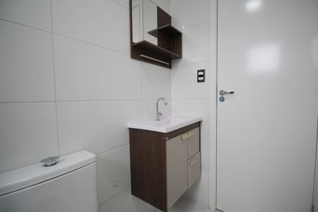 Casa para alugar com 65m², 2 quartos e 1 vagaBanheiro