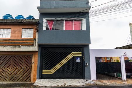 Casa para alugar com 50m², 1 quarto e sem vaga Casa para alugar com 50m², 1 quarto e sem vagaFachada