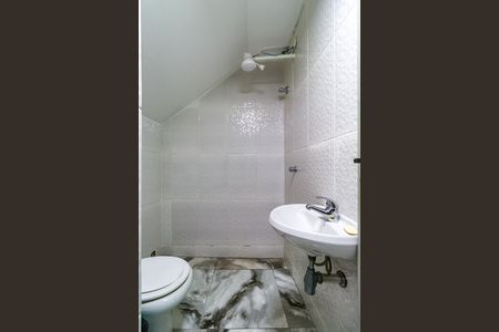 Casa para alugar com 50m², 1 quarto e sem vaga Casa para alugar com 50m², 1 quarto e sem vagaBanheiro da Suíte