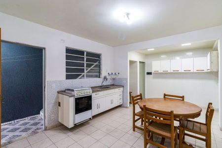 Casa para alugar com 1 quarto, 50m² em Parque Regina, São Paulo