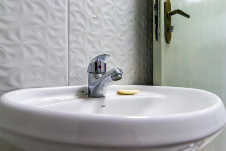 Casa para alugar com 50m², 1 quarto e sem vaga Casa para alugar com 50m², 1 quarto e sem vagaBanheiro da Suíte