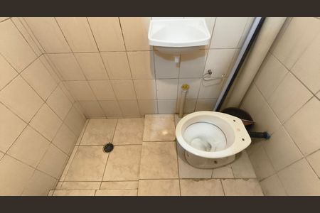 Studio para alugar com 15m², 1 quarto e sem vaga Studio para alugar com 15m², 1 quarto e sem vagaBanheiro