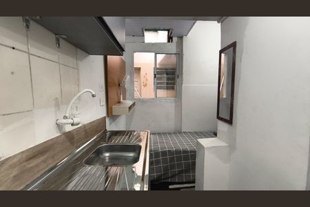 Cozinha  de kitnet/studio para alugar com 1 quarto, 15m² em Ipiranga, São Paulo
