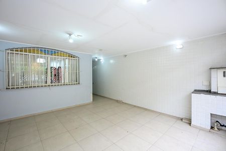 Casa à venda com 170m², 3 quartos e 2 vagasGaragem