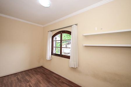 Casa à venda com 170m², 3 quartos e 2 vagasQuarto 2