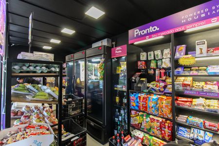 Apartamento para alugar com 24335m², 1 quarto e sem vagaMercadinho