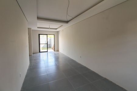 Casa à venda com 160m², 3 quartos e 4 vagas Casa à venda com 160m², 3 quartos e 4 vagasSala