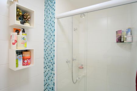 Apartamento à venda com 56m², 2 quartos e 1 vagaBanheiro Social