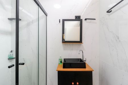 Casa para alugar com 200m², 6 quartos e 2 vagasBanheiro