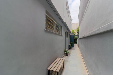 Casa para alugar com 200m², 6 quartos e 2 vagasCorredor Lateral