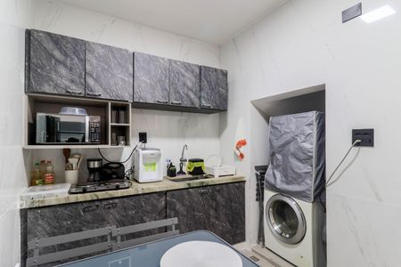 Casa para alugar com 200m², 6 quartos e 2 vagasCozinha