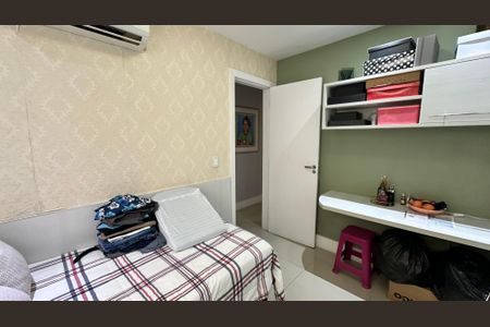 Apartamento à venda com 191m², 3 quartos e 3 vagas Apartamento à venda com 191m², 3 quartos e 3 vagasQuarto 1