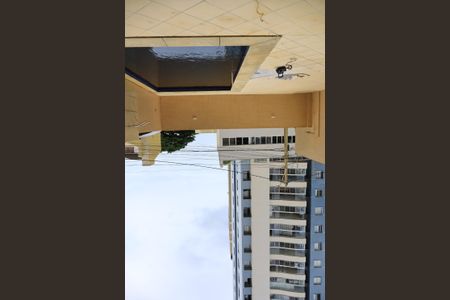 Apartamento para alugar com 81m², 2 quartos e 2 vagasÁrea comum - Piscina
