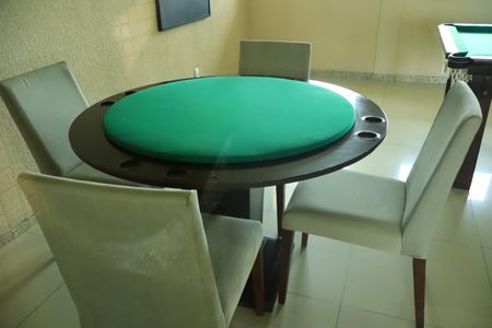 Apartamento para alugar com 81m², 2 quartos e 2 vagasSala de Jogos