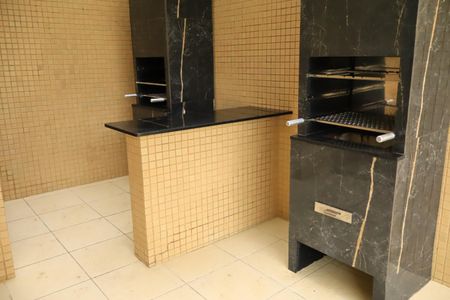 Apartamento para alugar com 81m², 2 quartos e 2 vagasÁrea comum - Churrasqueira