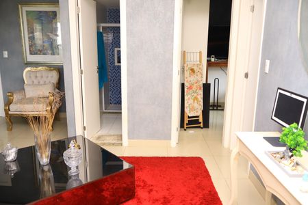 Apartamento para alugar com 81m², 2 quartos e 2 vagasSala