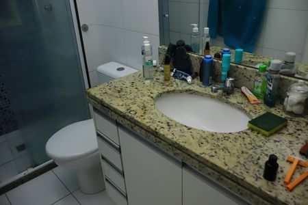 Apartamento para alugar com 81m², 2 quartos e 2 vagasBanheiro Social