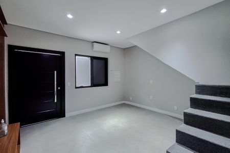 Sala de casa para alugar com 2 quartos, 100m² em Vila São José, São Paulo