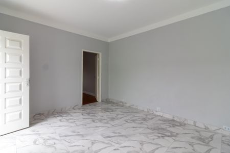 Sala de casa para alugar com 1 quarto, 60m² em Vila Santa Maria, São Paulo