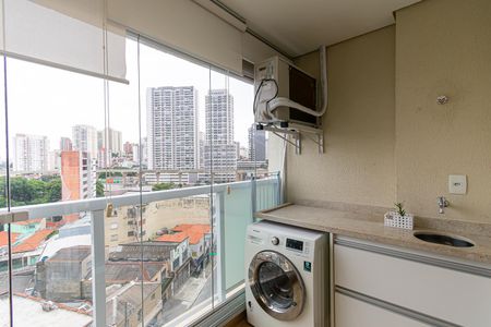 Studio para alugar com 33m², 1 quarto e sem vaga Studio para alugar com 33m², 1 quarto e sem vagaVaranda e Área de Serviço